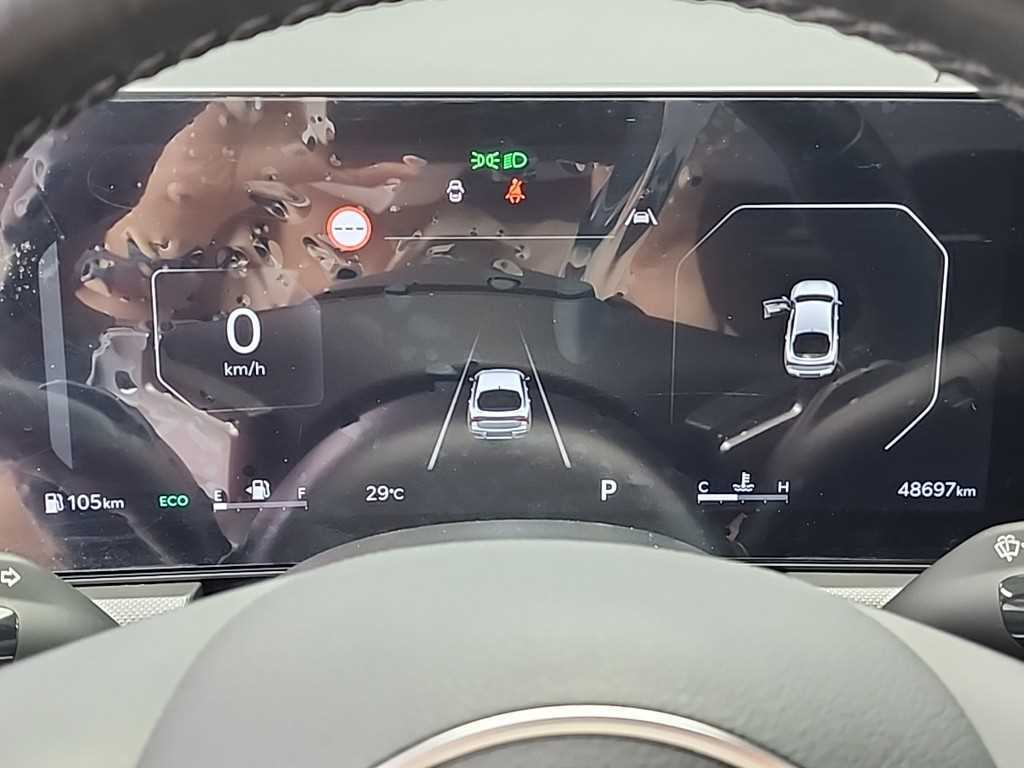 Kia K5 — photo 06