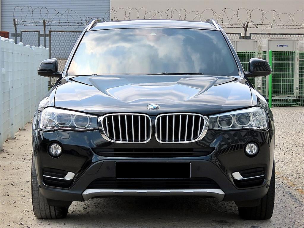 BMW X3 — photo 01