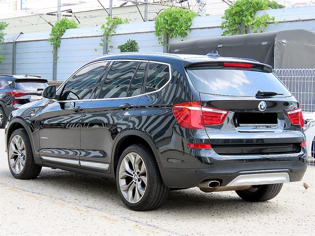 BMW X3 — photo 03