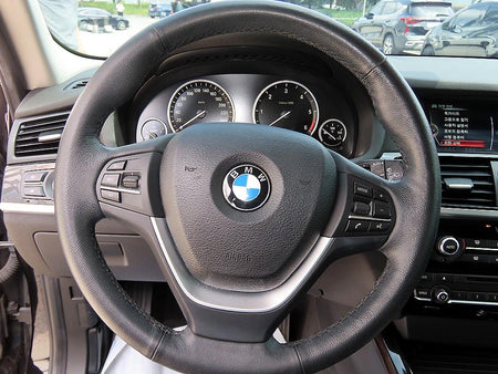 BMW X3 — photo 08