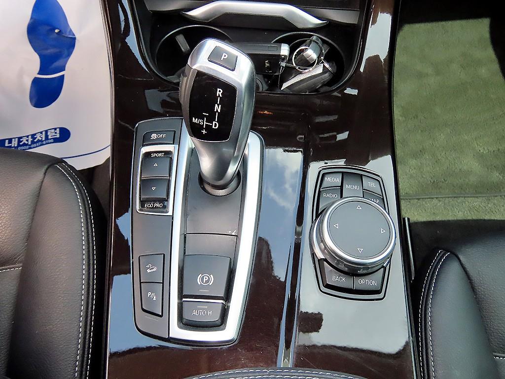 BMW X3 — photo 11