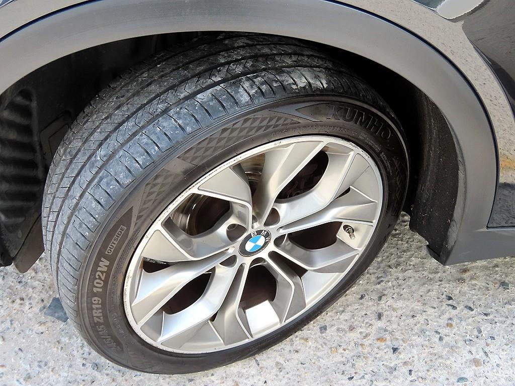 BMW X3 — photo 20