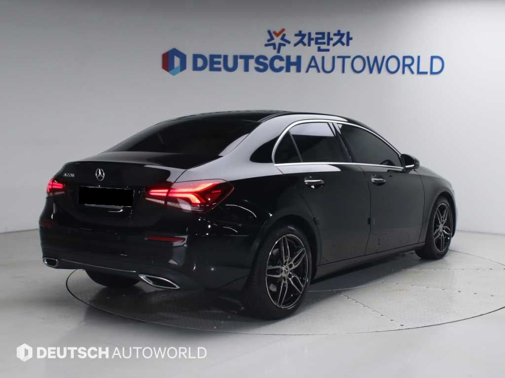 Mercedes-Benz A-Class — photo 02