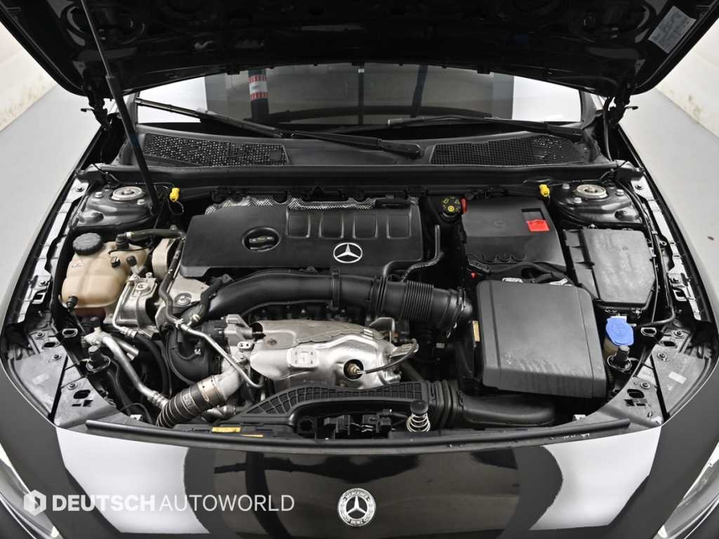 Mercedes-Benz A-Class — photo 06