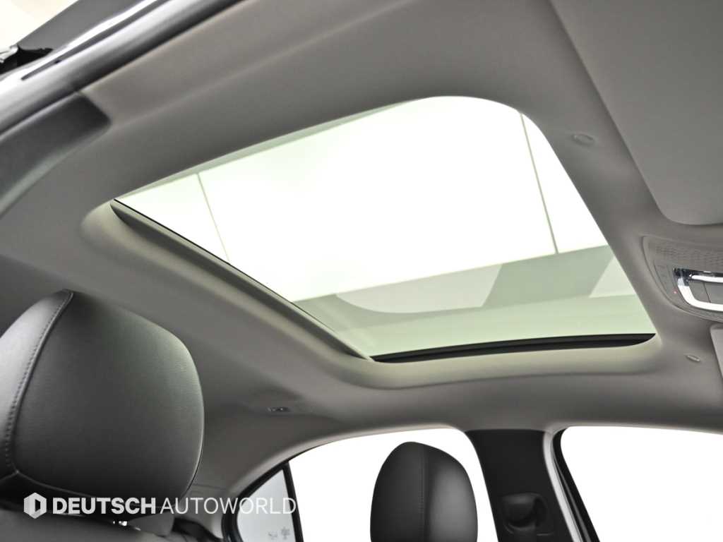 Mercedes-Benz A-Class — photo 18