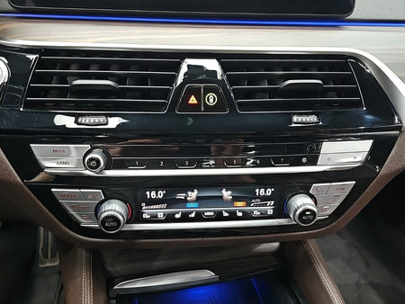 BMW 5-Series — photo 10
