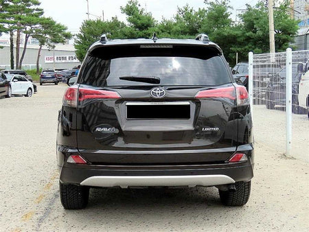 Toyota RAV4 — photo 04