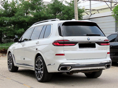 BMW X7 — photo 03
