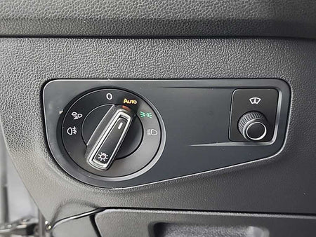 Volkswagen Tiguan — photo 18