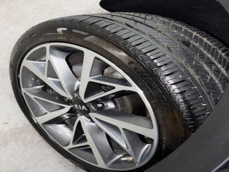Kia Niro — photo 20