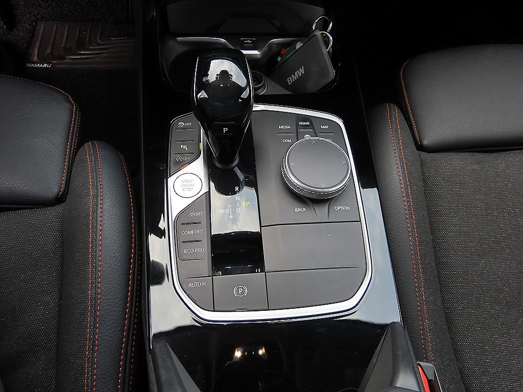 BMW 1-Series — photo 10