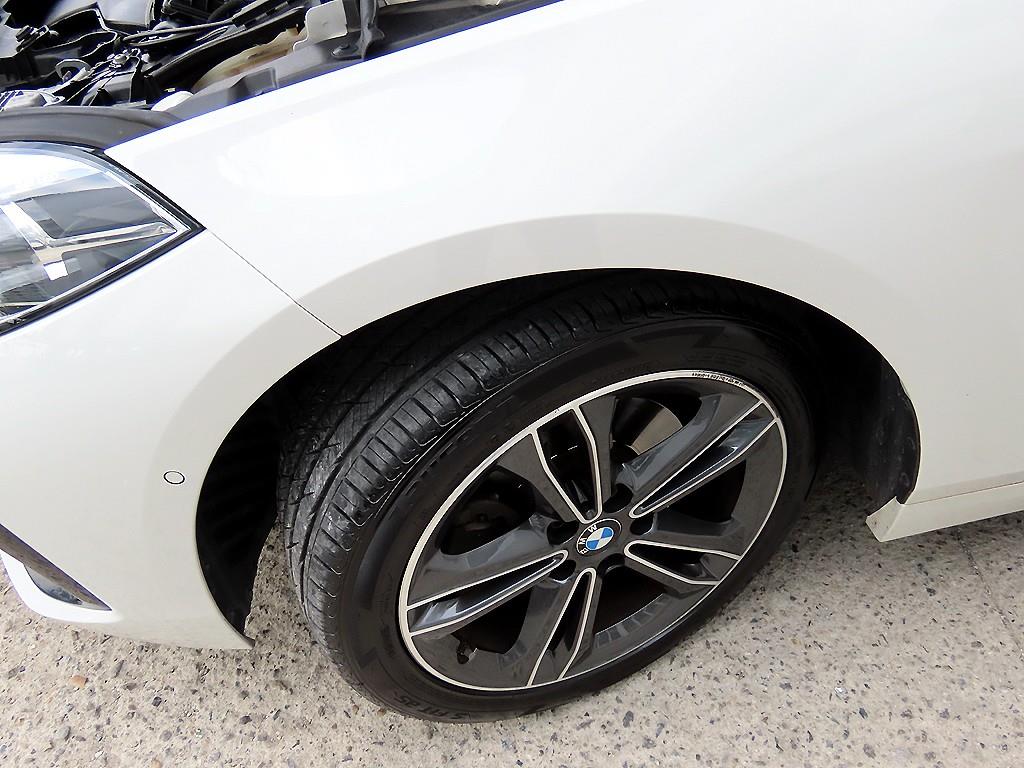 BMW 1-Series — photo 18