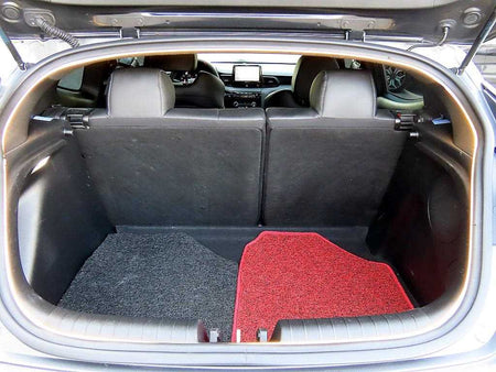 Hyundai Veloster — photo 16