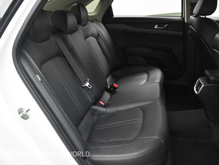 Kia K5 — photo 12
