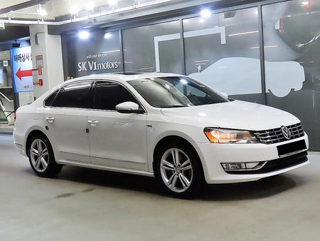 Volkswagen Passat — photo 01