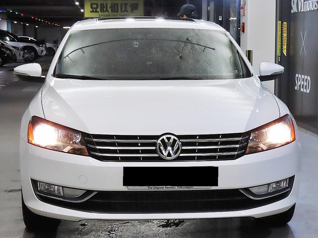 Volkswagen Passat — photo 02