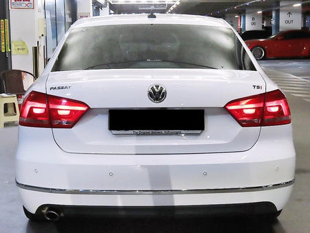 Volkswagen Passat — photo 05