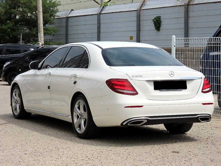 Mercedes-Benz E-Class — photo 03