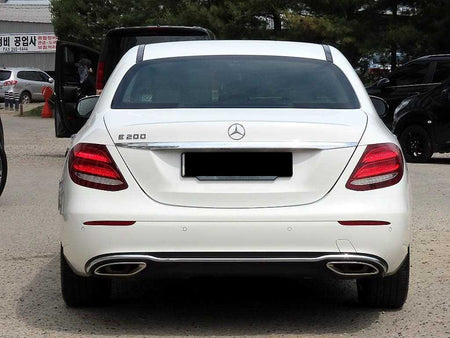 Mercedes-Benz E-Class — photo 04