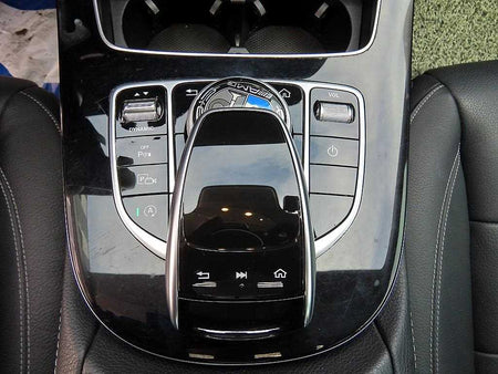 Mercedes-Benz E-Class — photo 13