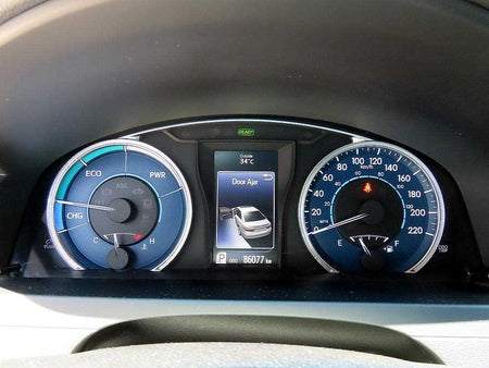 Toyota Camry — photo 09