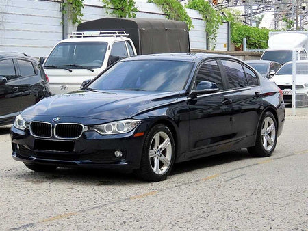 BMW 3-Series — photo 02