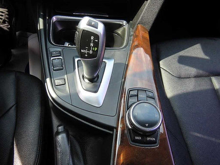 BMW 3-Series — photo 11