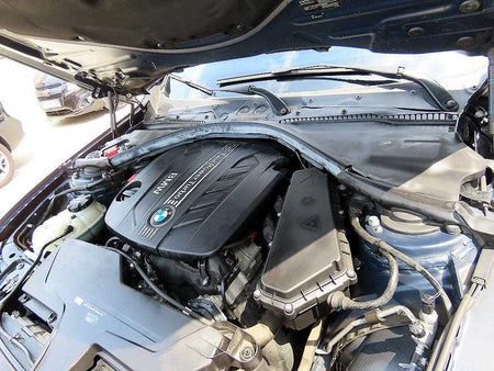 BMW 3-Series — photo 18