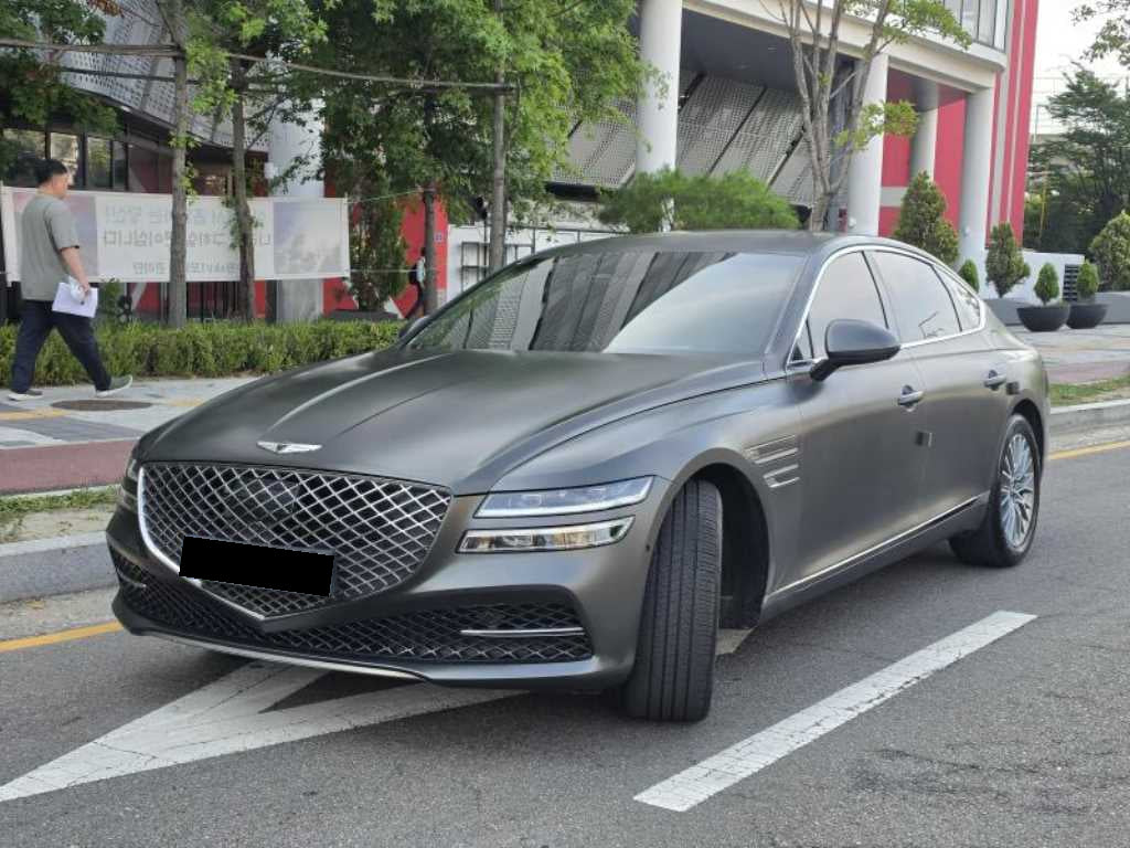 Genesis G80 — photo 02