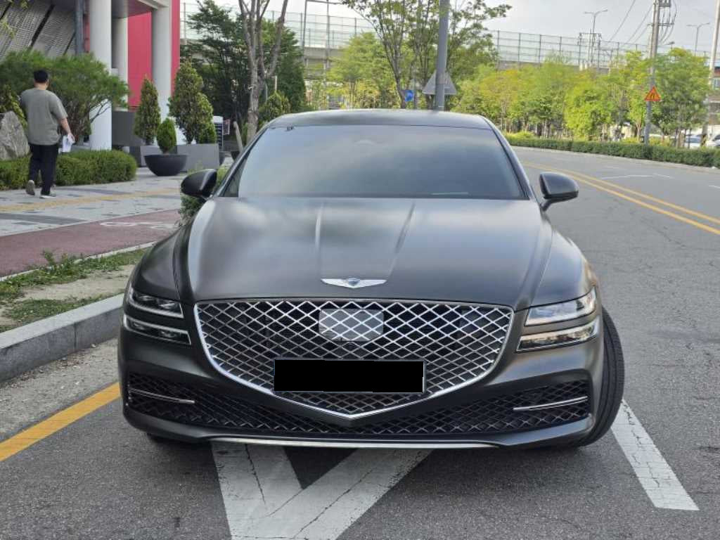 Genesis G80 — photo 03