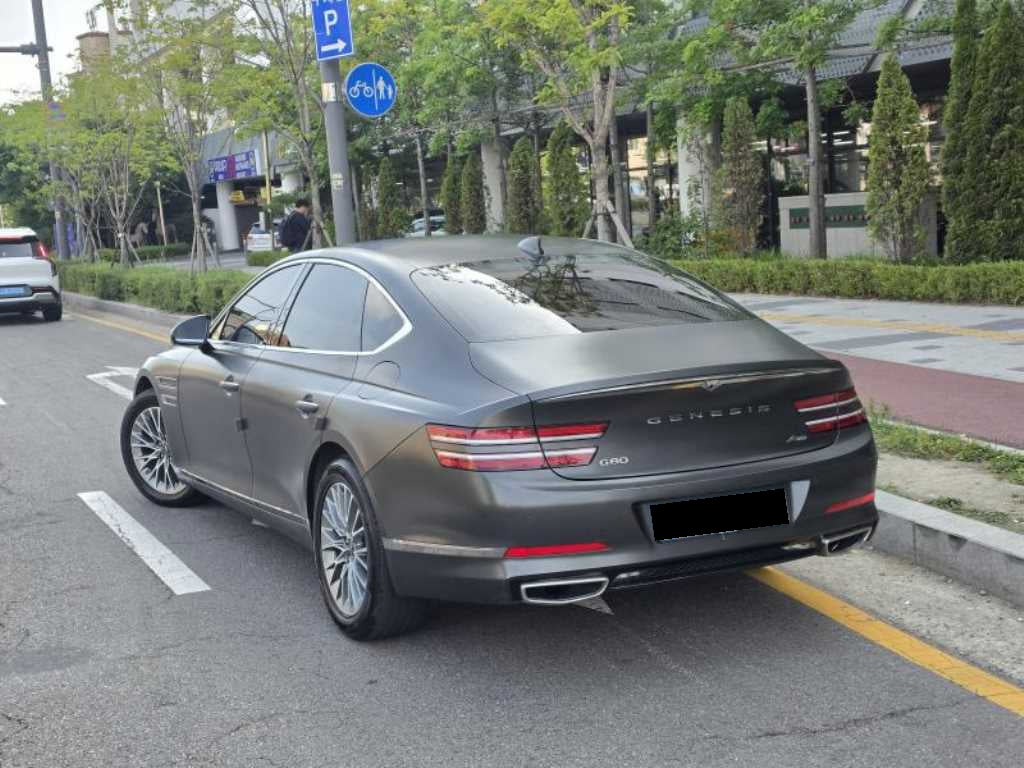 Genesis G80 — photo 06