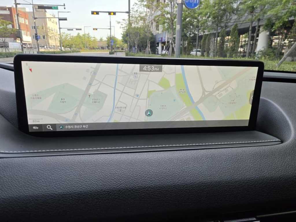 Genesis G80 — photo 09