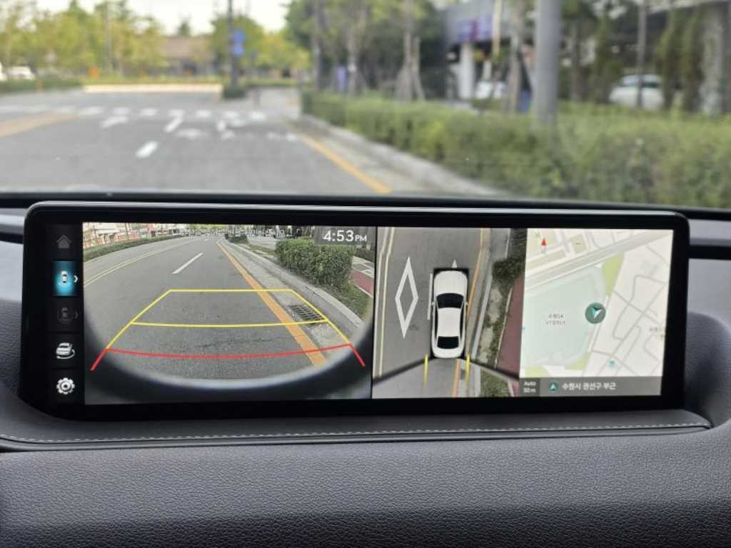 Genesis G80 — photo 10