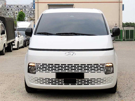 Hyundai Staria — photo 01