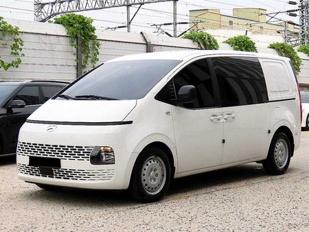 Hyundai Staria — photo 02