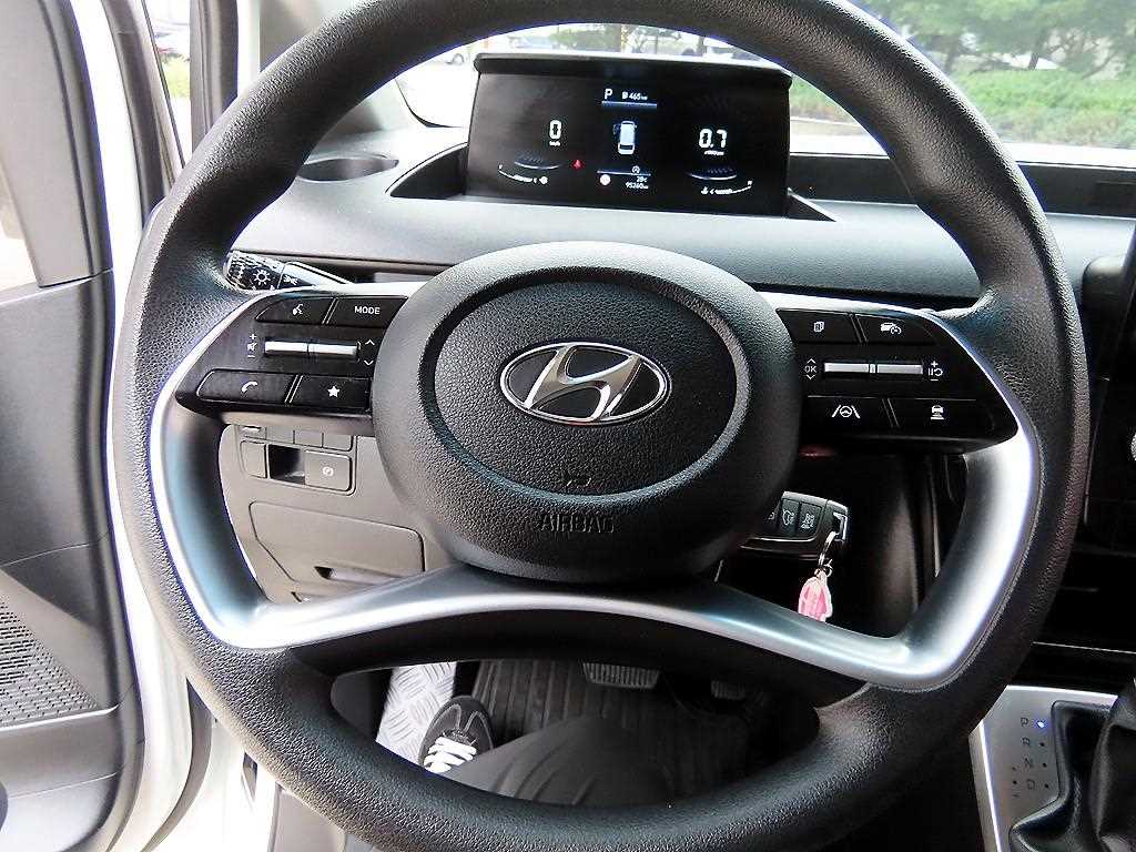 Hyundai Staria — photo 08