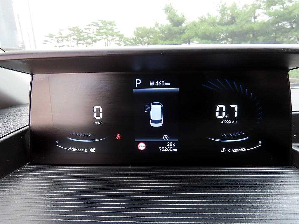 Hyundai Staria — photo 09