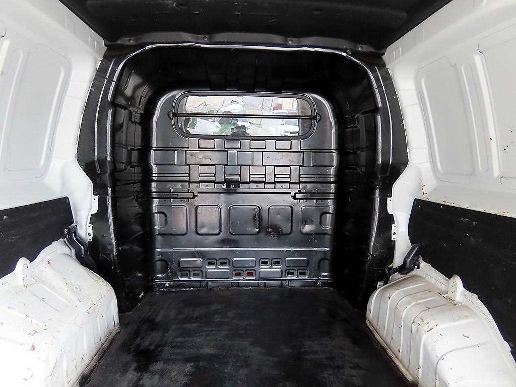 Hyundai Staria — photo 16