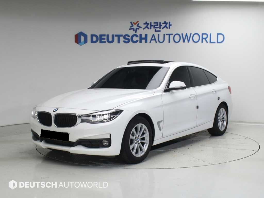 BMW Gran Turismo — photo 01