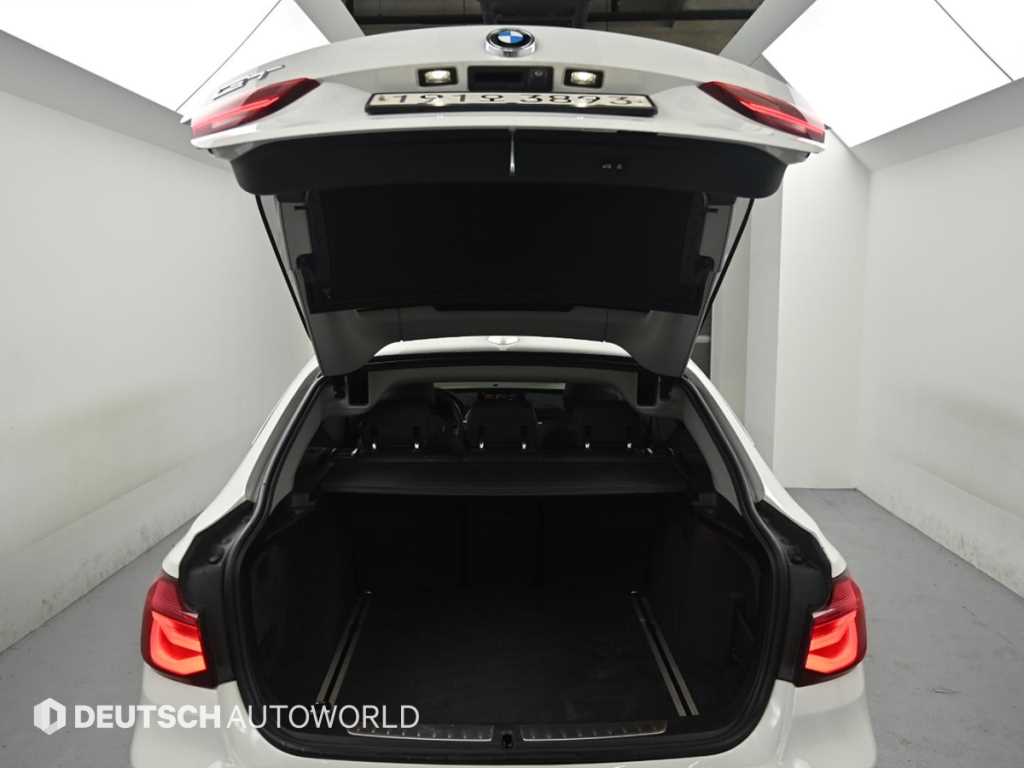 BMW Gran Turismo — photo 20