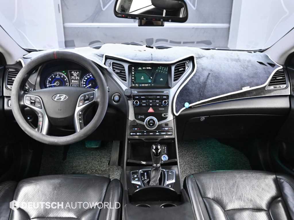 Hyundai Grandeur — photo 07
