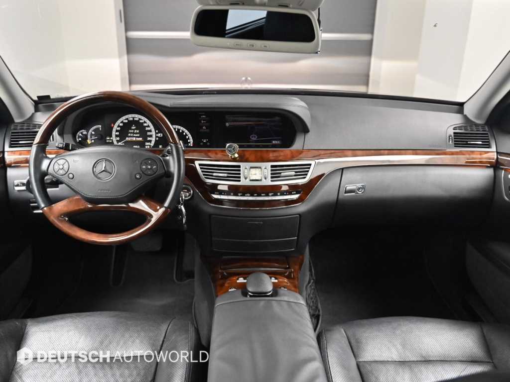 Mercedes-Benz S-Class — photo 07