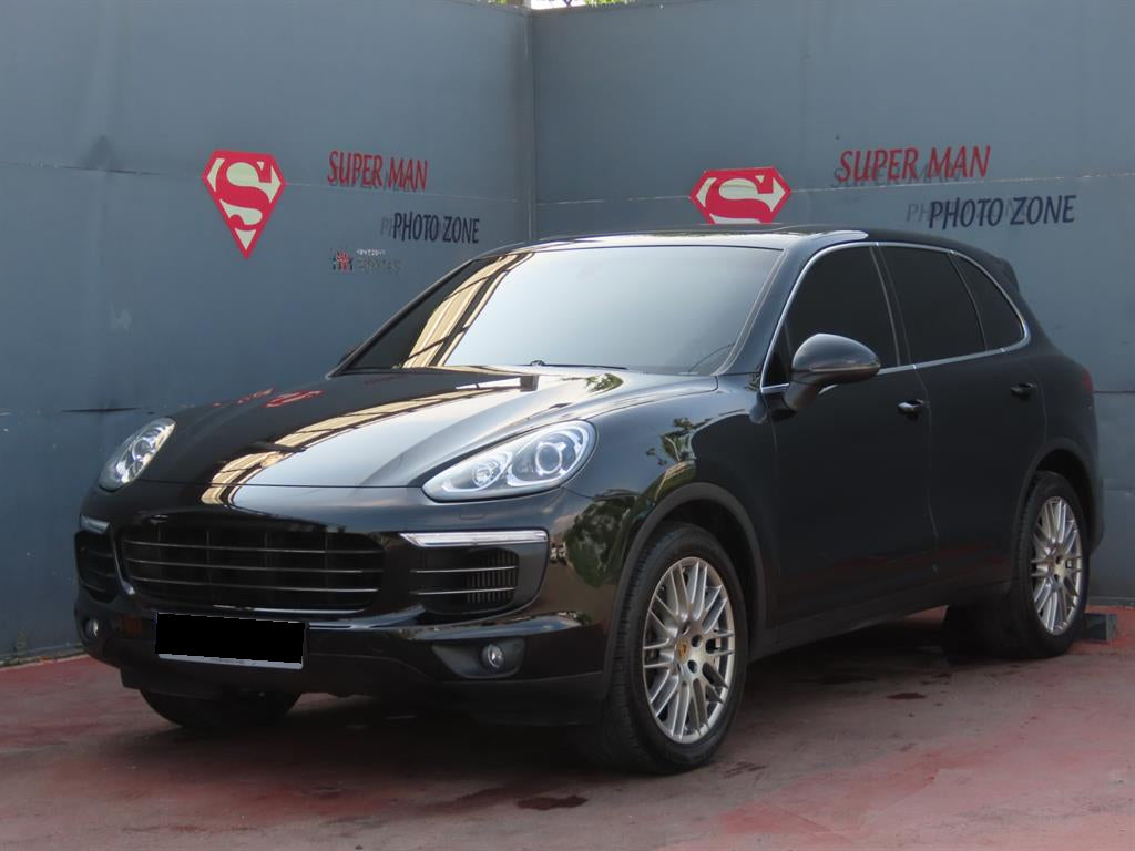 Porsche Cayenne — photo 01