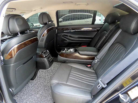 Genesis G90 — photo 06