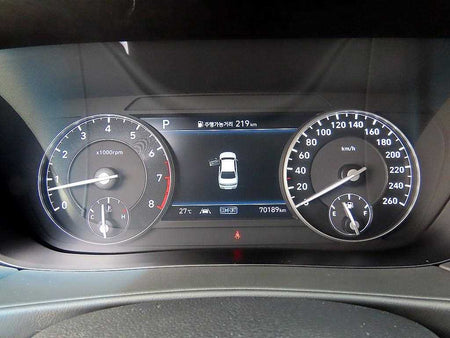 Genesis G90 — photo 09