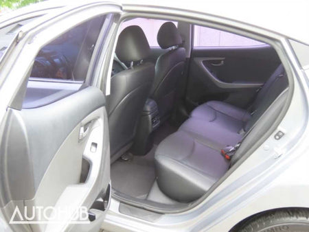 Hyundai Avante — photo 15