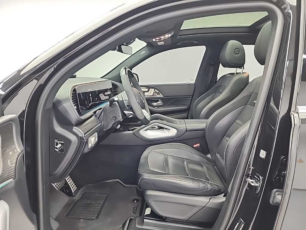 Mercedes-Benz GLE-Class — photo 11