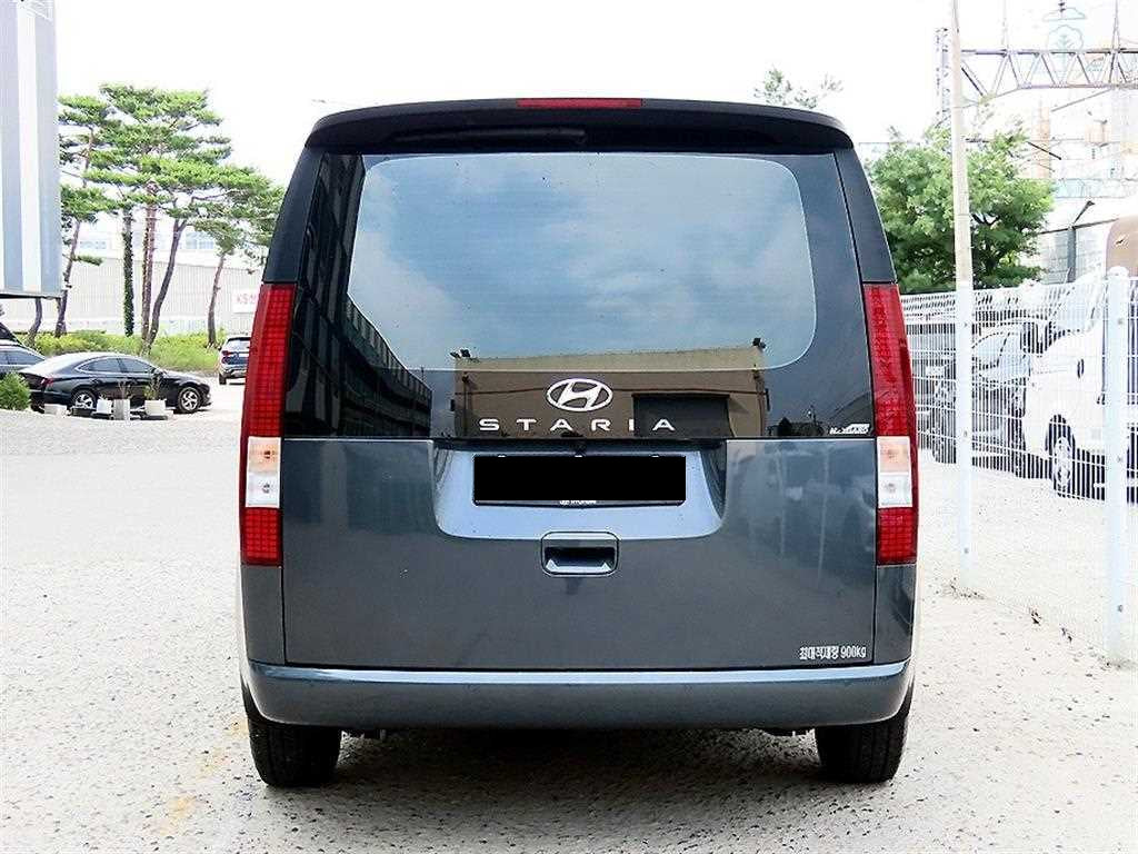 Hyundai Staria — photo 04