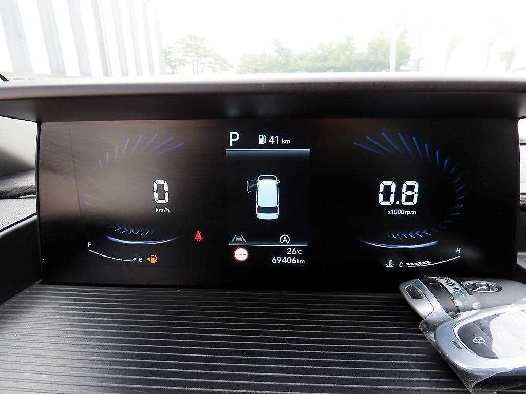 Hyundai Staria — photo 09