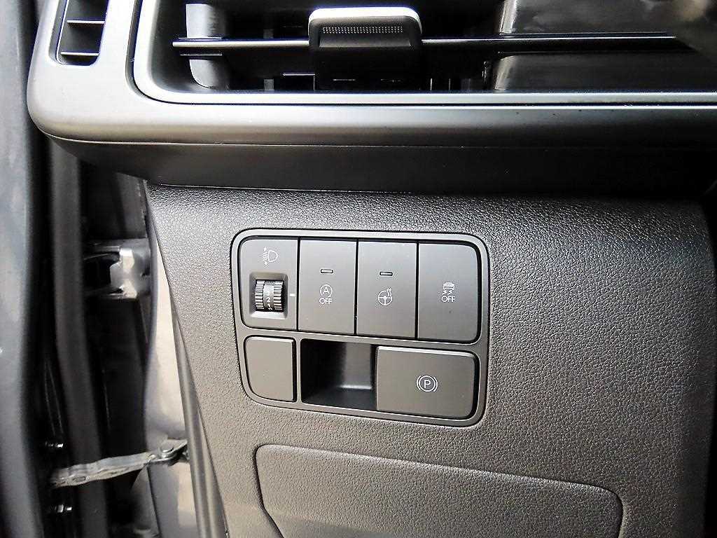 Hyundai Staria — photo 12